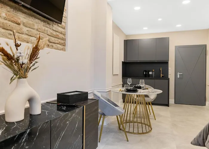 Design I Center I Kingbed I New אוגסבורג