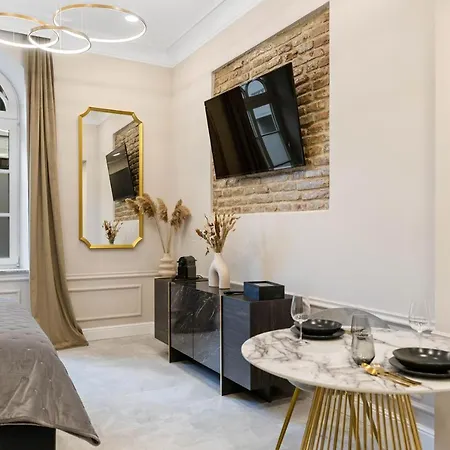 Appartamento Design I Center I Kingbed I New Augusta